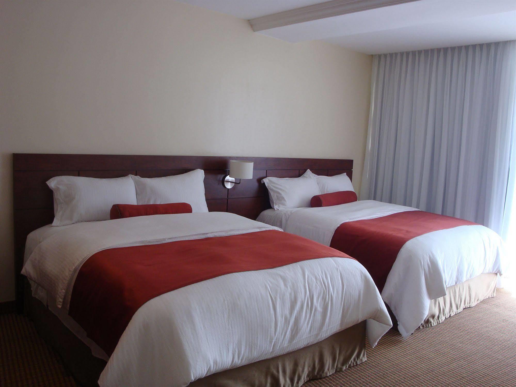 Hotel Continental Altamira à Caracas Extérieur photo