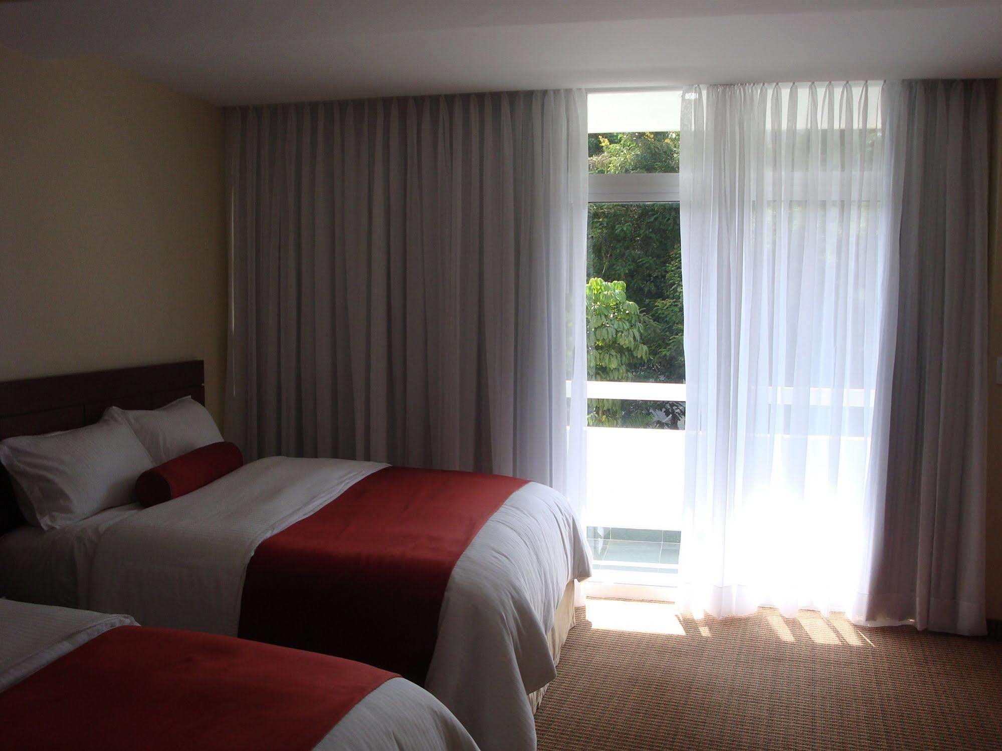 Hotel Continental Altamira à Caracas Extérieur photo